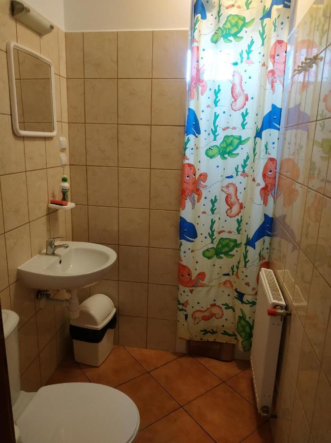 Pokoje Goscinne U Piotra Ustronie Morskie Εξωτερικό φωτογραφία